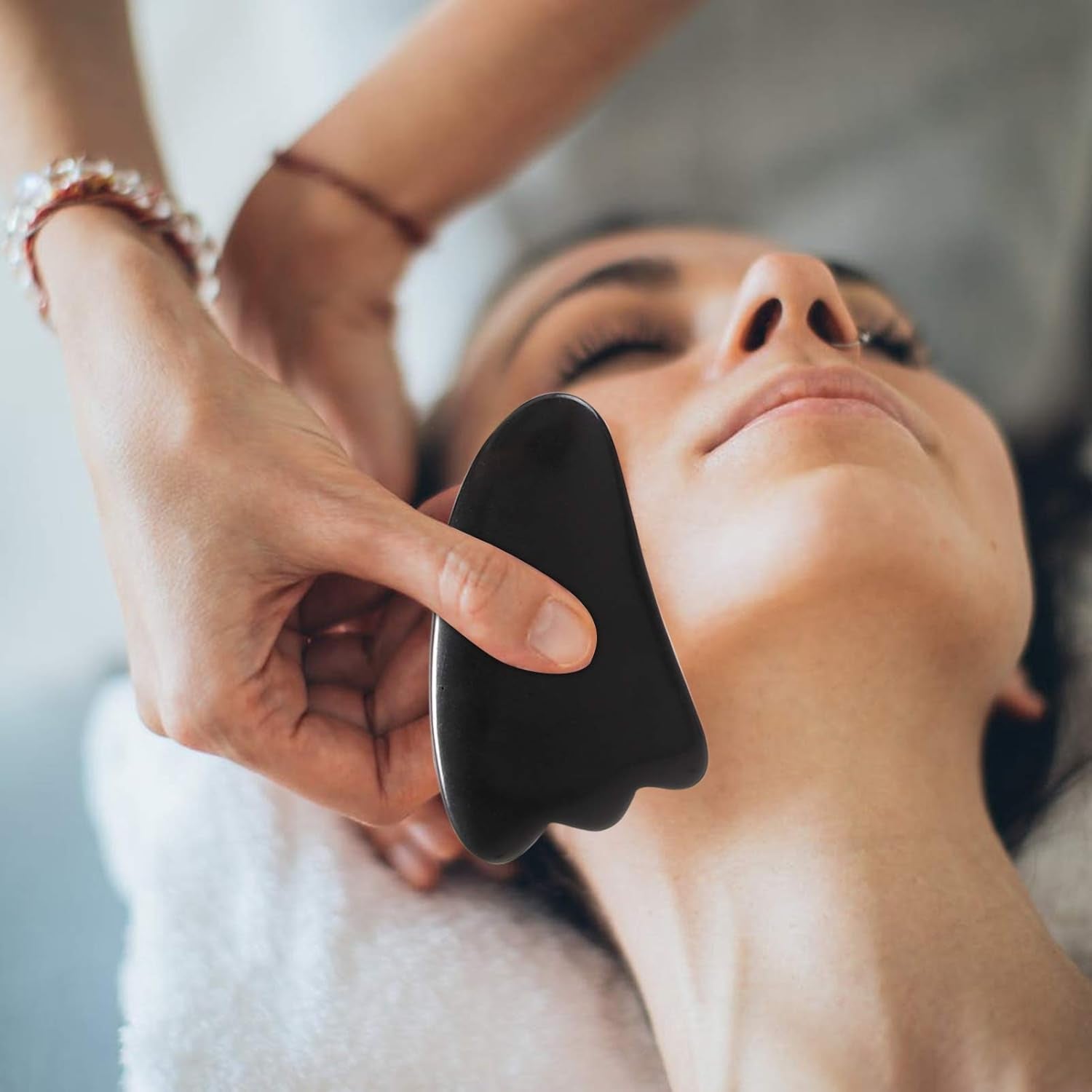 1Set Beeswax Set Practical Scraping Tools for Facial Circulation Anti-Aging Muscle Relief Smooth Design for Skincare and Wellness Black